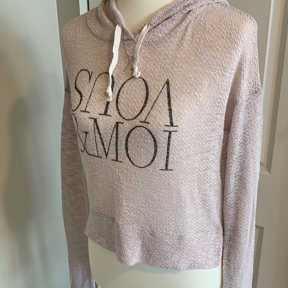 Abercrombie Vous & Moi Hooded Crop Sweatshirt - Picture 2 of 9
